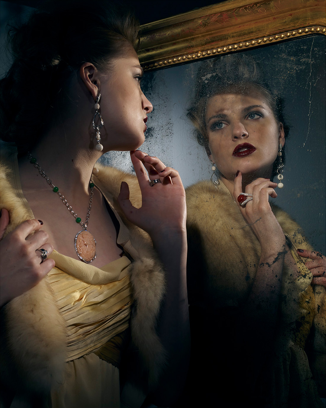 Vogue Gioiello — Nocturnal Secret